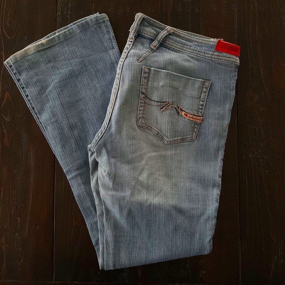 PARASUCO  ●  VINTAGE  ●  Light Wash Slightly Flared Jeans